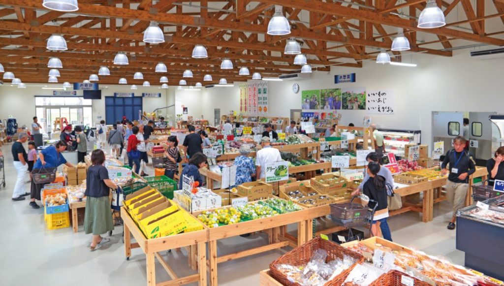 鳴門市／農産物直売所 えがお》新しい産直市へ行こう！ 野菜も魚もお 