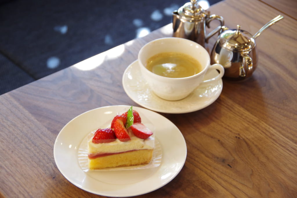 鳴門市 おひとりさまもファミリーも イルローザ鳴門店 のカフェがリニューアル 日刊あわわ