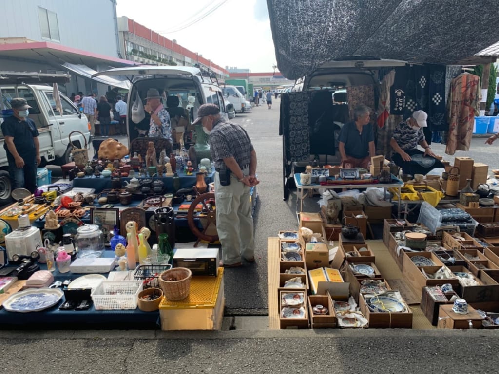 徳島びっくり日曜市 は若者も楽しめる穴場スポットだった 徳島市 問屋町 日刊あわわ